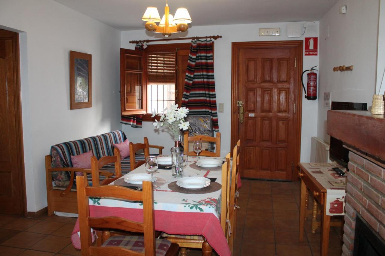 Apartamentos Rurales Rosendo: El Romero كابيليرا المظهر الخارجي الصورة